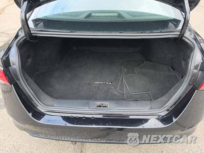 2025 Nissan Sentra SV - zdjęcie 14 z 24 - miniatura