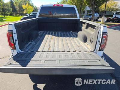 2017 GMC Sierra 1500 SLT Crew Cab Medium Bed 4SA - zdjęcie 14 z 28 - miniatura