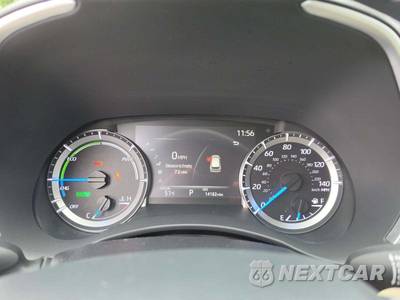 2025 Toyota Highlander Hybrid XLE - zdjęcie 9 z 22 - miniatura
