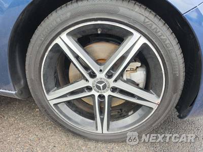 2022 Mercedes-Benz A 220 - zdjęcie 25 z 26 - miniatura