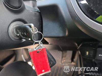 2018 Toyota Camry LE - zdjęcie 5 z 26 - miniatura