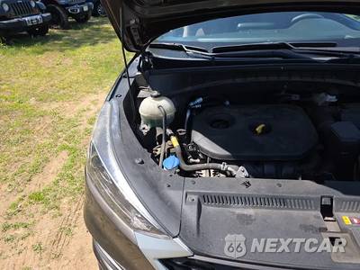 2020 Hyundai Tucson SE - zdjęcie 30 z 32 - miniatura