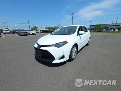 2018 Toyota Corolla LE Sedan - zdjęcie 1 z 28 - miniatura