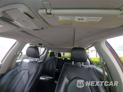 2018 Chrysler Pacifica Limited 121.6" WB - zdjęcie 11 z 34 - miniatura