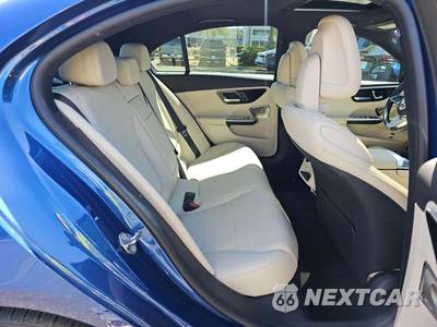 2023 Mercedes-Benz C 300 Sedan - zdjęcie 16 z 21 - miniatura