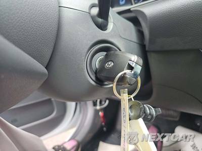 2020 Hyundai Sonata SE - zdjęcie 8 z 26 - miniatura