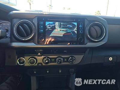 2017 Toyota Tacoma TRD Sport Crew Cab Medium Bed - zdjęcie 10 z 25 - miniatura