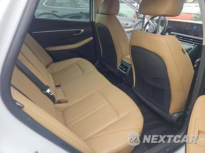 2025 Hyundai Sonata Hybrid Limited - zdjęcie 16 z 21 - miniatura