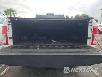 2020 Ram 2500 Big Horn Crew Cab Medium Bed - zdjęcie 14 z 23 - miniatura