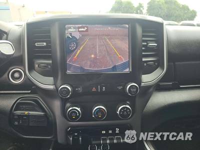 2020 Ram 2500 Big Horn Crew Cab Medium Bed - zdjęcie 10 z 23 - miniatura