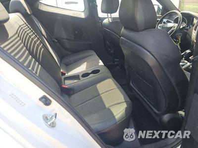 2016 Hyundai Veloster - zdjęcie 16 z 30 - miniatura
