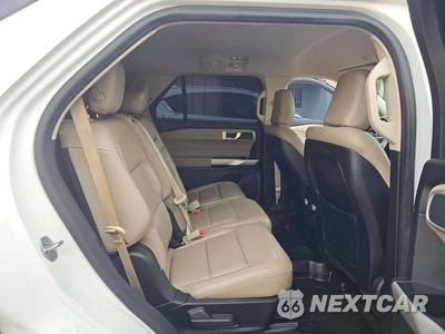 2020 Ford Explorer XLT - zdjęcie 17 z 24 - miniatura