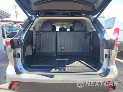 2025 Toyota Highlander XLE - zdjęcie 15 z 25 - miniatura