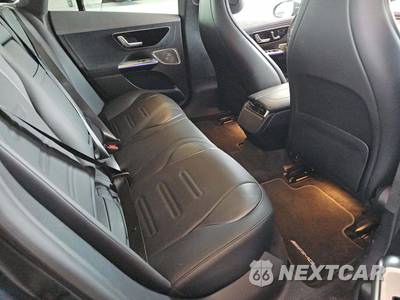 2023 Mercedes-Benz AMG EQE 4MATIC+ Sedan - zdjęcie 16 z 24 - miniatura