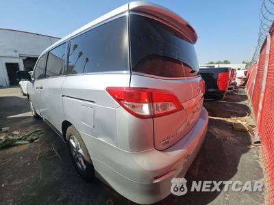 2014 Nissan Quest SV 118.1" WB - zdjęcie 2 z 22 - miniatura