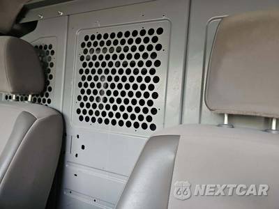 2020 Nissan NV2500 HD Cargo SV Standard Roof 146.1" WB - zdjęcie 13 z 24 - miniatura