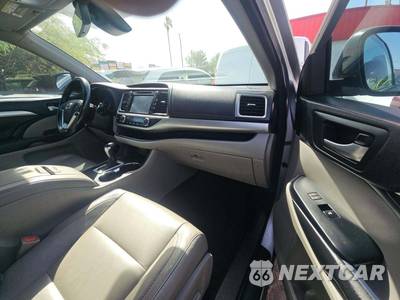 2018 Toyota Highlander XLE - zdjęcie 20 z 22 - miniatura