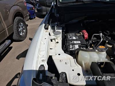 2021 Nissan TITAN SV Crew Cab Short Bed - zdjęcie 32 z 32 - miniatura