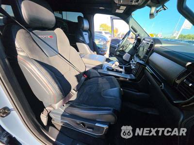 2023 Ford F-150 Raptor Crew Cab Short Bed - zdjęcie 18 z 26 - miniatura