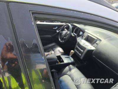 2011 Nissan Murano SL - zdjęcie 43 z 44 - miniatura