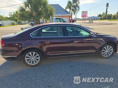 2013 Volkswagen Passat 2.5L SEL - zdjęcie 4 z 22 - miniatura