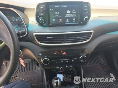 2019 Hyundai Tucson SE - zdjęcie 10 z 25 - miniatura