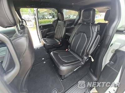 2027 Chrysler Pacifica Select - zdjęcie 10 z 21 - miniatura
