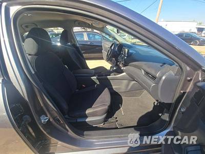 2025 Nissan Sentra S - zdjęcie 15 z 20 - miniatura
