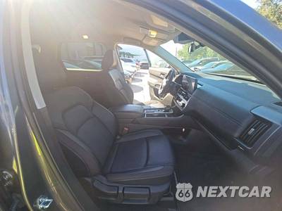 2026 Nissan Pathfinder SL - zdjęcie 16 z 20 - miniatura