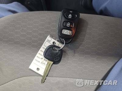 2019 Hyundai Elantra SEL Sedan - zdjęcie 5 z 23 - miniatura