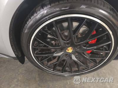 2018 Porsche Panamera Turbo Sport Turismo - zdjęcie 18 z 25 - miniatura