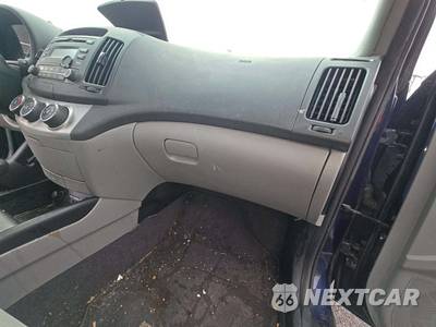 2010 Hyundai Elantra GLS Sedan - zdjęcie 16 z 48 - miniatura