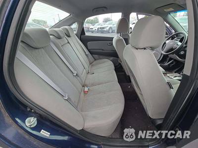 2010 Hyundai Elantra GLS Sedan - zdjęcie 13 z 48 - miniatura