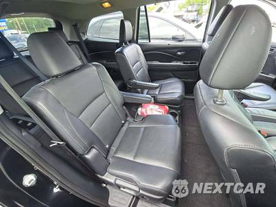 2019 Honda Pilot Elite - zdjęcie 17 z 24 - miniatura