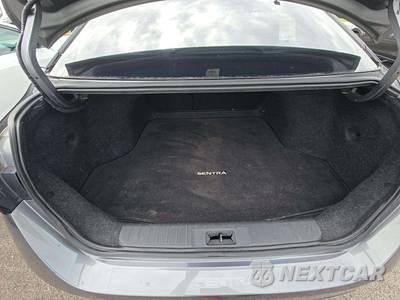 2021 Nissan Sentra SR - zdjęcie 14 z 25 - miniatura