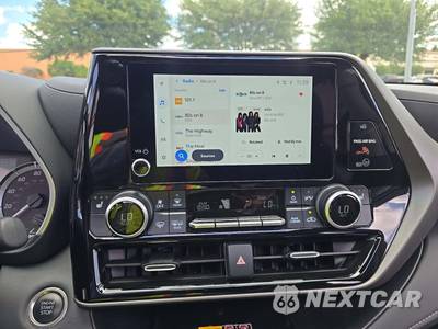 2025 Toyota Highlander XLE - zdjęcie 10 z 23 - miniatura