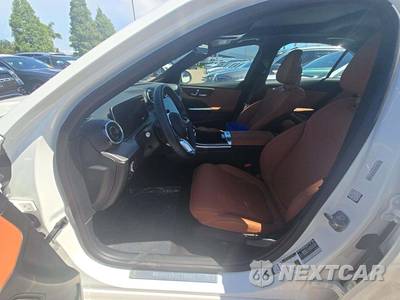 2026 Mercedes-Benz C 300 - zdjęcie 6 z 21 - miniatura