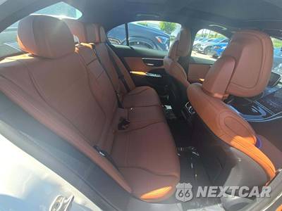 2026 Mercedes-Benz C 300 - zdjęcie 16 z 21 - miniatura