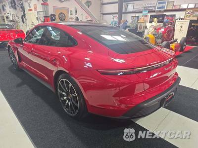 2020 Porsche Taycan 4S - zdjęcie 2 z 23 - miniatura