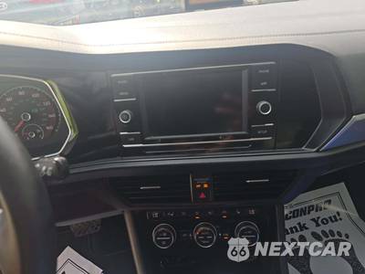 2019 Volkswagen Jetta SE - zdjęcie 10 z 22 - miniatura