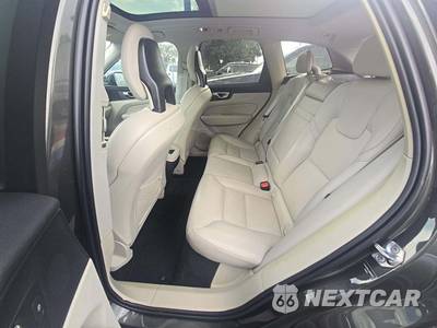 2018 Volvo XC60 T6 Momentum - zdjęcie 13 z 21 - miniatura