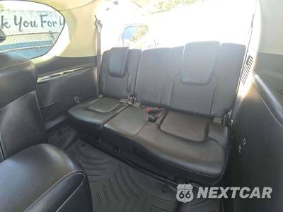 2016 INFINITI QX80 - zdjęcie 14 z 28 - miniatura