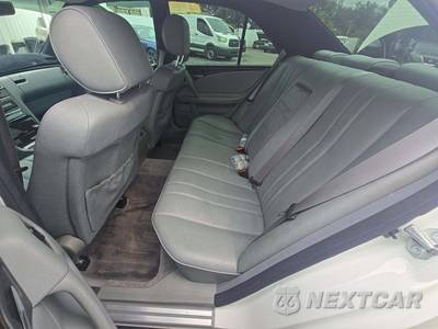 1998 Mercedes-Benz E 300 Sedan - zdjęcie 13 z 22 - miniatura