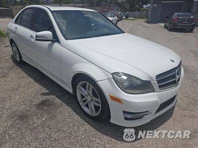 2014 Mercedes-Benz C 250 Sedan - zdjęcie 4 z 24 - miniatura