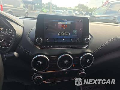 2022 Nissan Sentra SV - zdjęcie 10 z 22 - miniatura