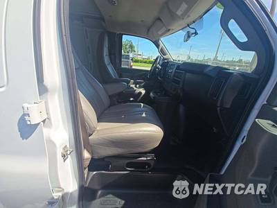 2021 Chevrolet Express 2500 Cargo Van 1WT 135.2" WB - zdjęcie 16 z 20 - miniatura