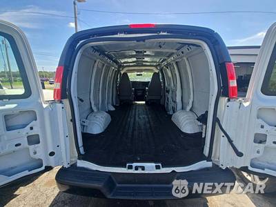 2021 Chevrolet Express 2500 Cargo Van 1WT 135.2" WB - zdjęcie 13 z 20 - miniatura