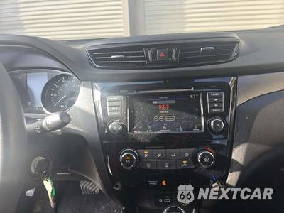 2021 Nissan Rogue Sport S - zdjęcie 10 z 24 - miniatura