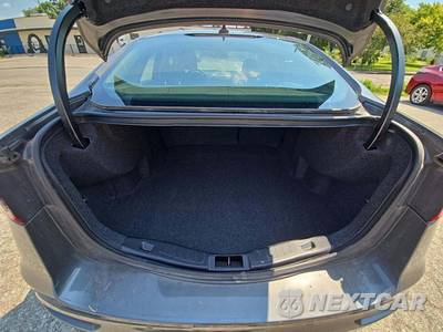 2020 Ford Fusion SE - zdjęcie 11 z 18 - miniatura