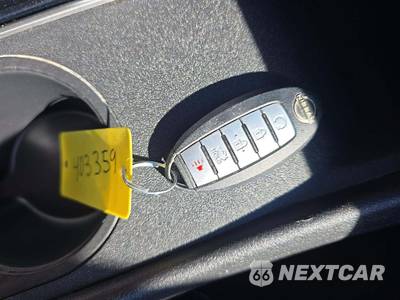 2025 Nissan Altima SV - zdjęcie 5 z 18 - miniatura